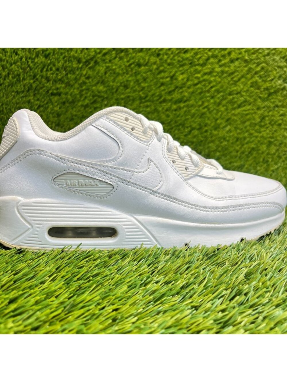 Nike Air Max 90 Boys Size 7Y White Athletic Leather Walking Shoes Sneakers